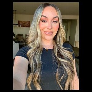 Meet your Posher, Alyssa